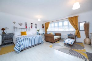 Self contained annex- click for photo gallery